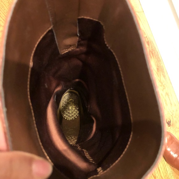 GUESS COGNAC LEATHER ROUND TOE MID-CALF SLOUCHY BOOT 7M. They’re back in style! - Picture 10 of 10